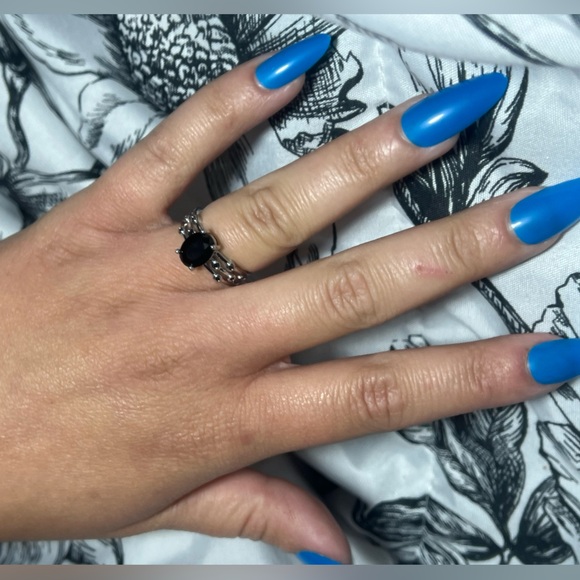 - 🖤Beautiful 925 Sterling Silver Black Obsidian Layered Ring - Picture 5 of 16